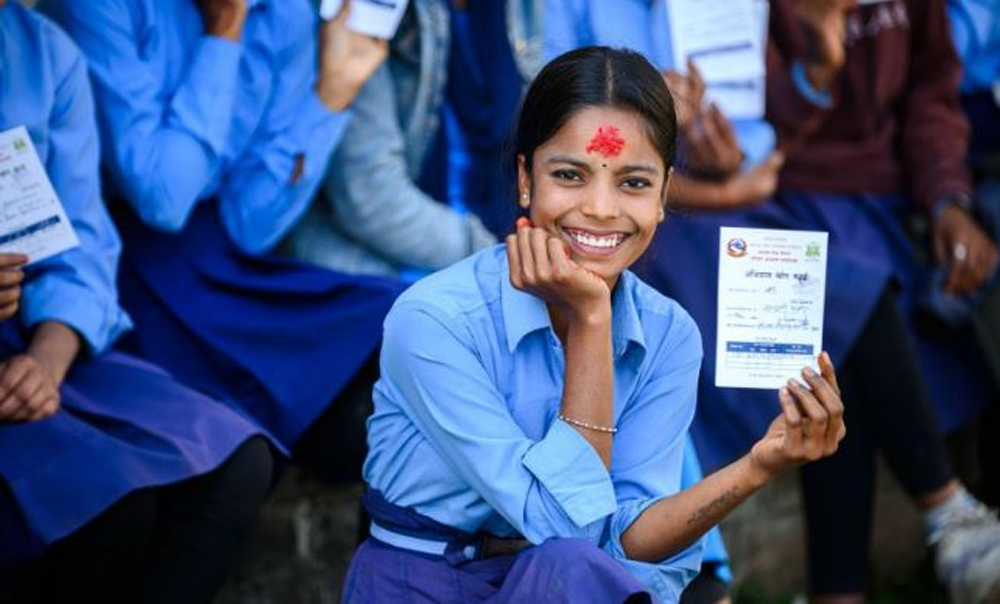 तेह्र लाख किशोरीलाई लगाइयो एचपिभी खोप,स्वास्थ्यमन्त्रीद्वारा आभार