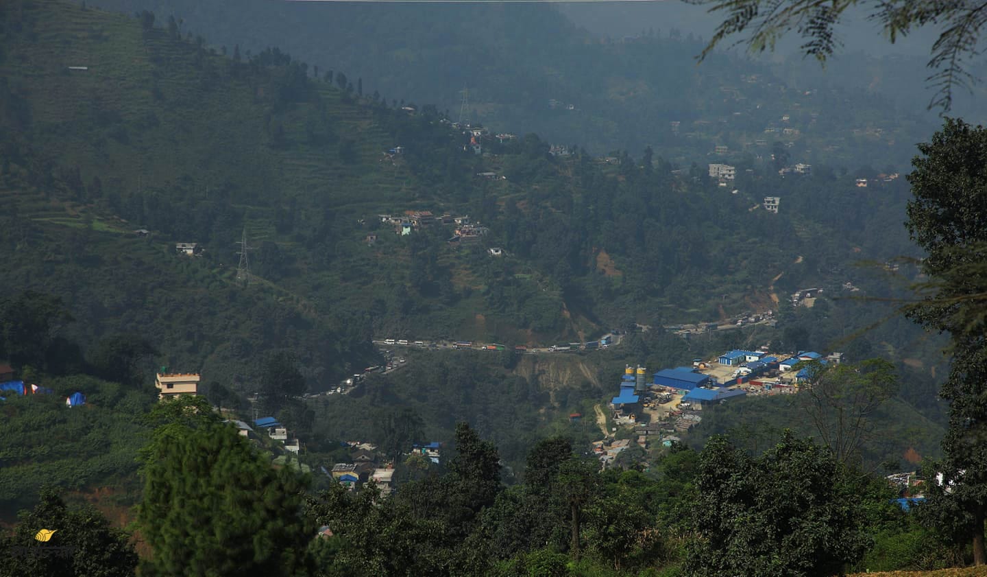 दैनिक साढे चार घण्टा बन्द हुने नागढुङ्गा–नौबिसे सडक खण्ड, कारण यस्तो