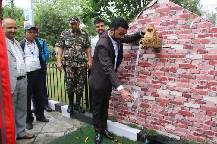 सिंहदरबारमा मेलम्चीको शुद्ध खानेपानी वितरण शुभारम्भ