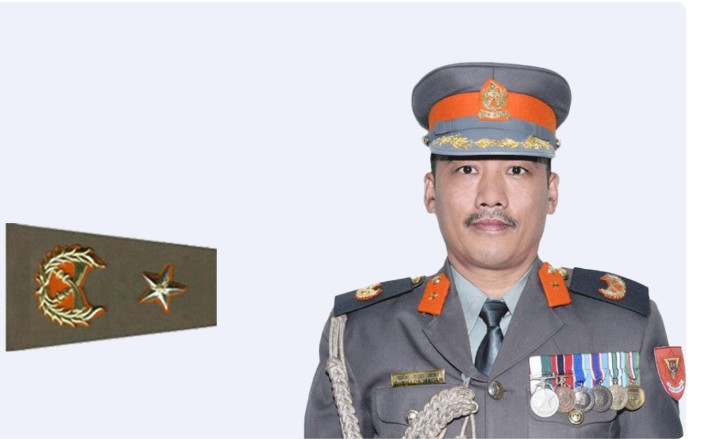 गणेश ठाडा मगर अतिरिक्त महानिरीक्ष पदमा बढुवा