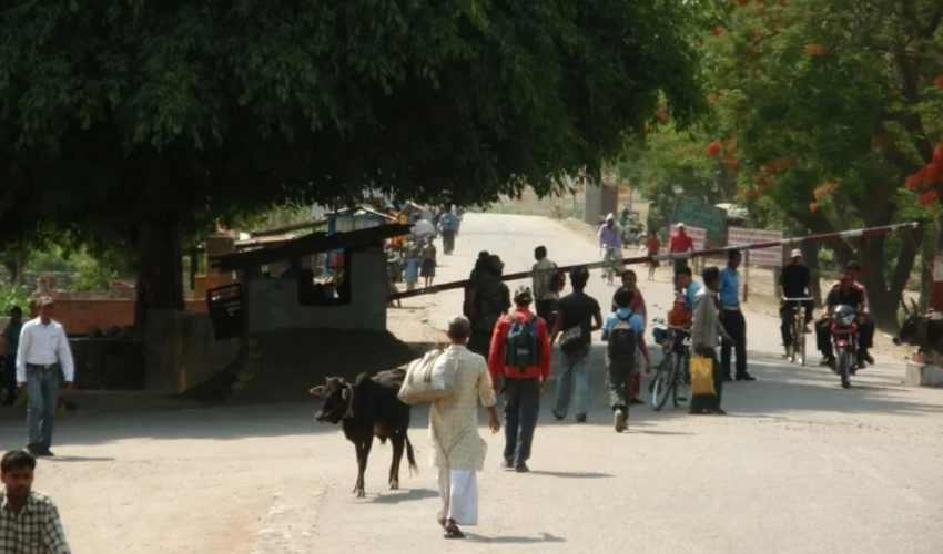 सुदूरपश्चिमका सीमा नाकामा कोरोनाको जोखिम कायमै