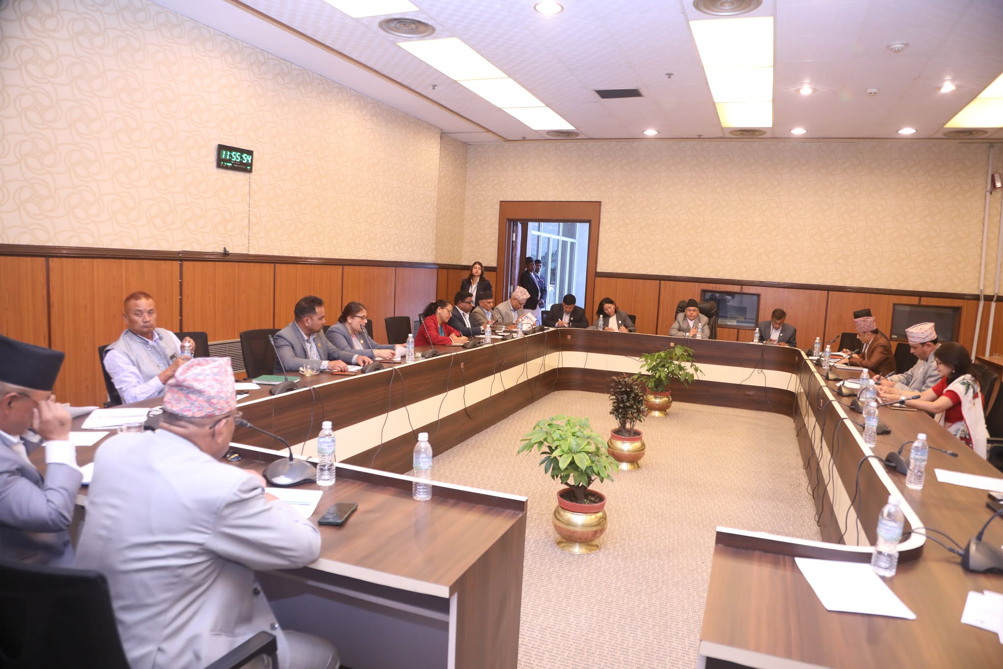 अपडेटः ‘कुलिङ अफ पिरियड’ प्रकरणमा छानबिन समितिका यी हुन ७ सदस्य