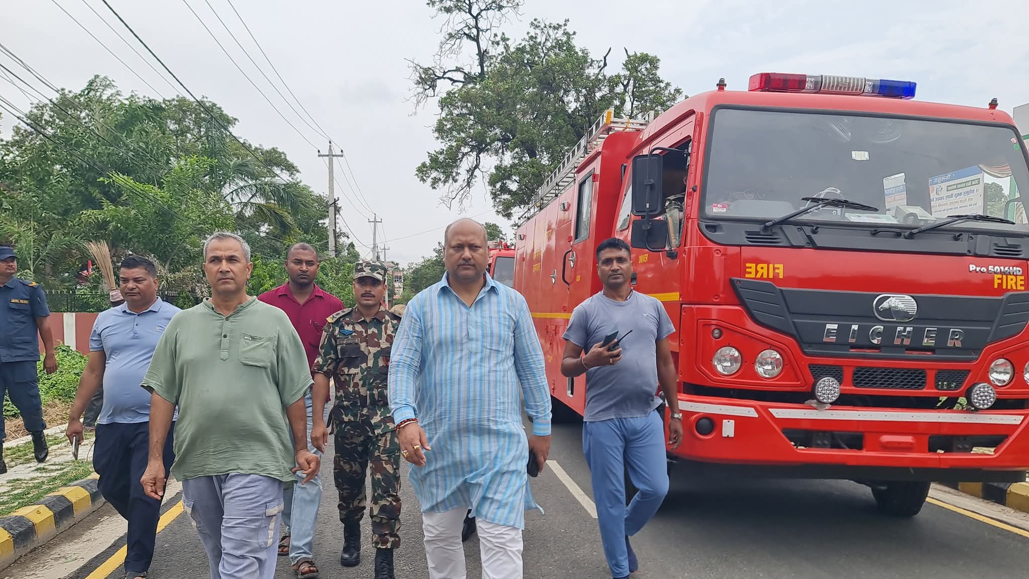 खानेपानी संकटलाई प्रदेश सरकारद्वार पानी ट्याङ्कर परिचालन गरी आपुर्ती गर्दै