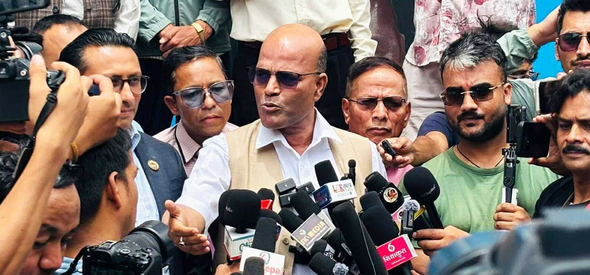 तीन वर्षको राजनीतिमा फस्दै रवि, पुराना दलहरू सहकारी ठगीमा जिम्मेवार: अमरेश सिंह