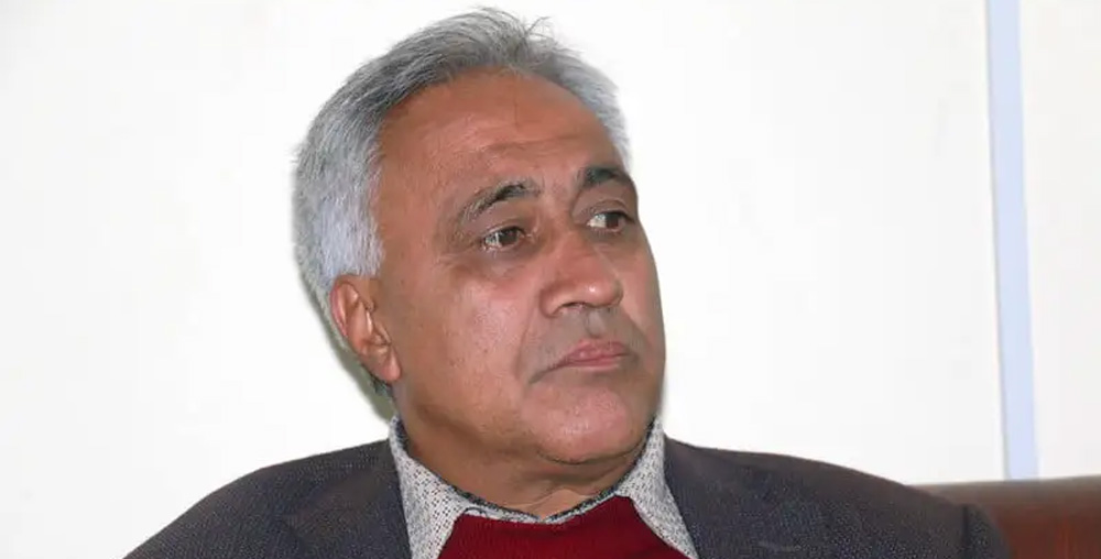 डा. चन्द्र भण्डारीको कटाक्ष: 