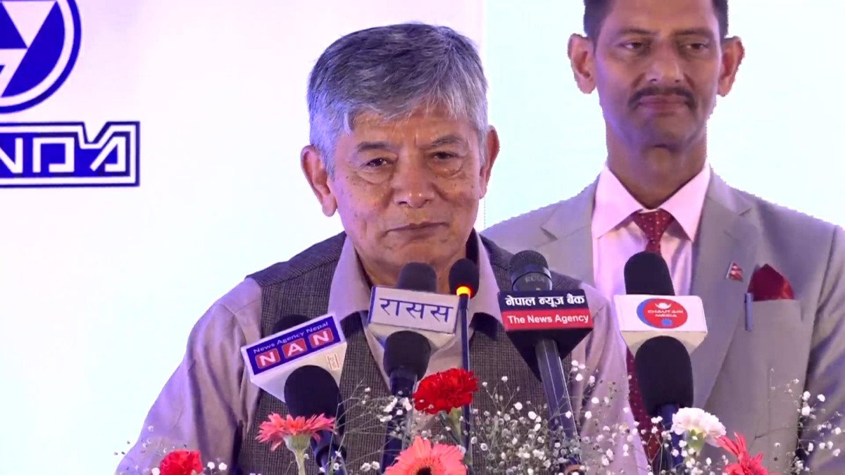 वरिष्ठ कलाकार मदनकृष्ण श्रेष्ठको धारणा: 'लोकतन्त्रपछि देशमा उल्लेखनीय विकास'