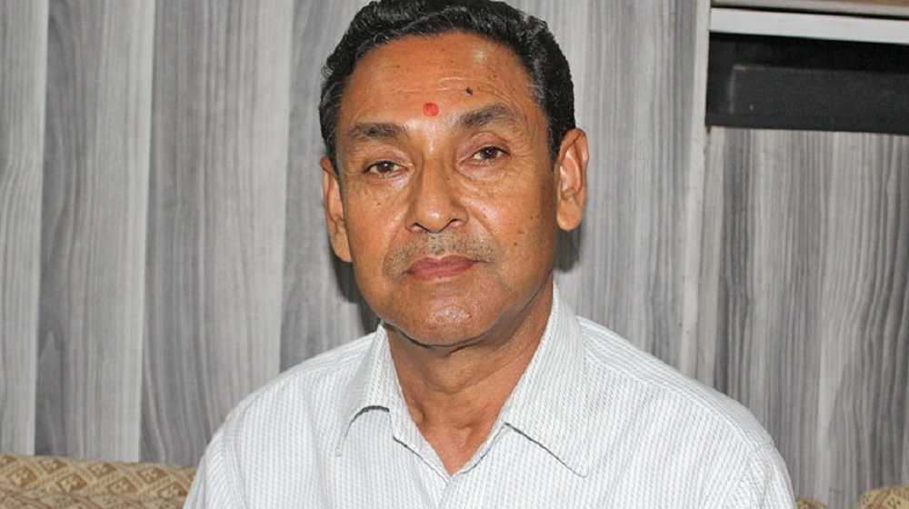 राप्रपाले पदमुक्त गरेपछि मुकुन्दश्याम गिरी आज निर्वाचन आयोगमा जाँदै