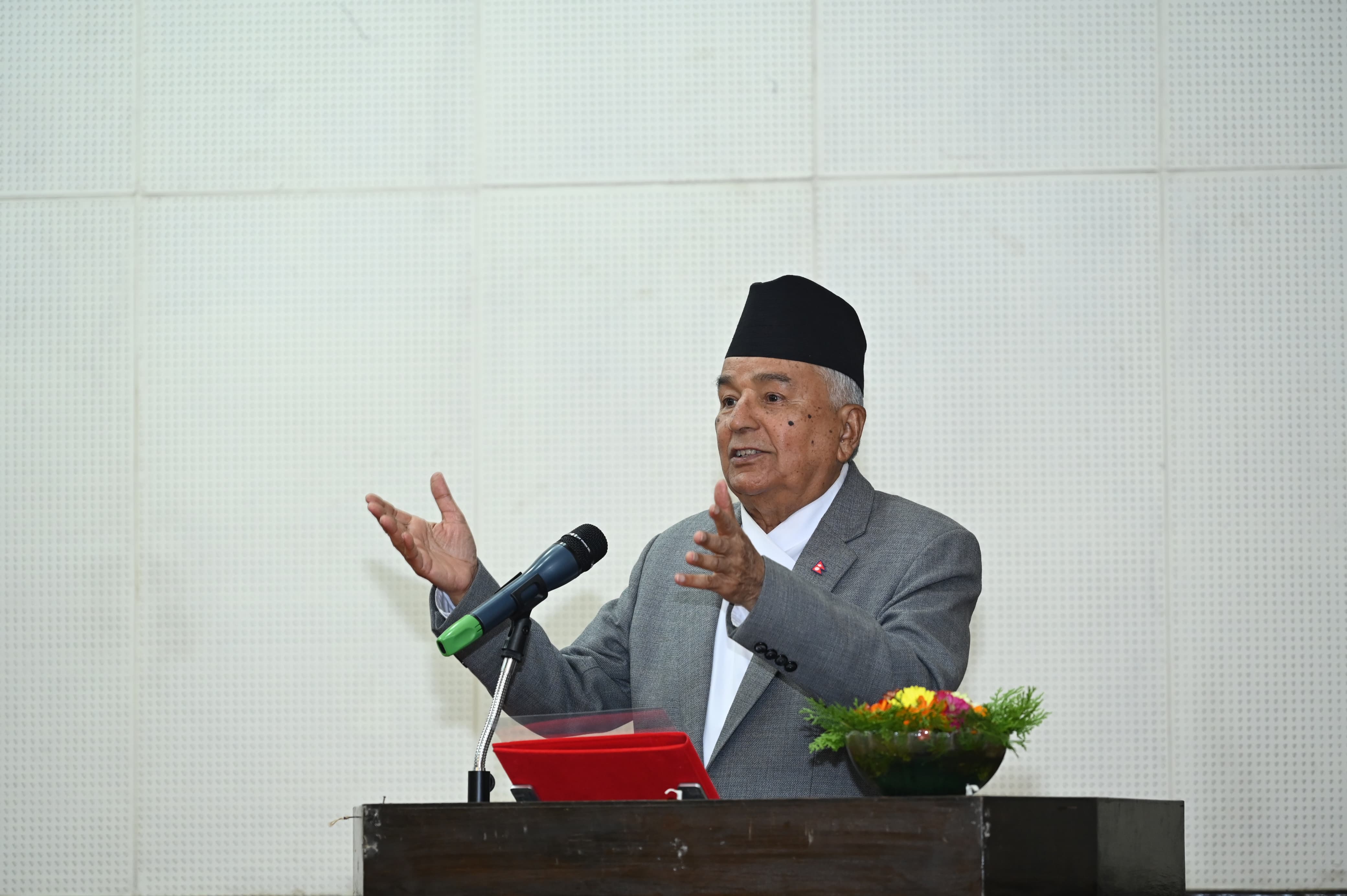निराश हुन जरूरी छैन, हामी निराशलाई आशामा बदल्न कटिबद्ध छौँ : राष्ट्रपति