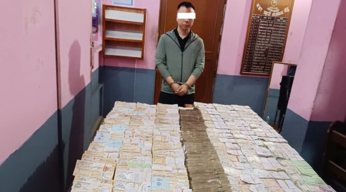 काठमाडौंबाट एक करोड ४४ लाख रकमसहित चिनियाँ नागरिक पक्राउ