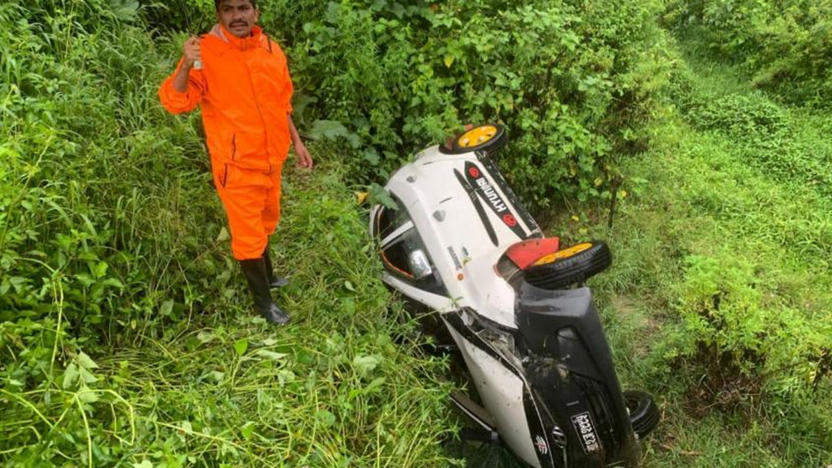 चितवन जाँदै गरेको ट्याक्सी सीतापाइला–धार्के सडकखण्डमा दुर्घटना हुँदा ६ जना घाइते