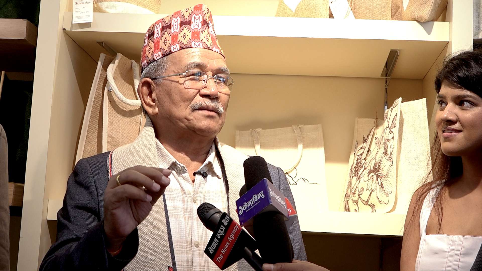 जुट प्रयोगलाई बढावा, प्लास्टिक झोलामाथि प्रतिबन्ध ल्याउने ललितपुर महानगर तयारी 