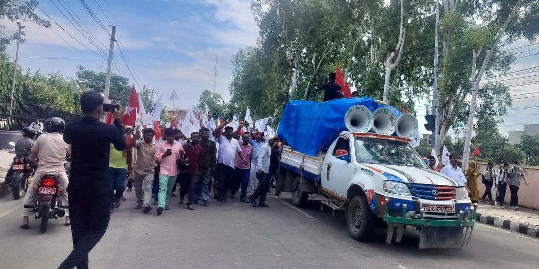 जसपा नेपालले विरोध प्रदर्शन