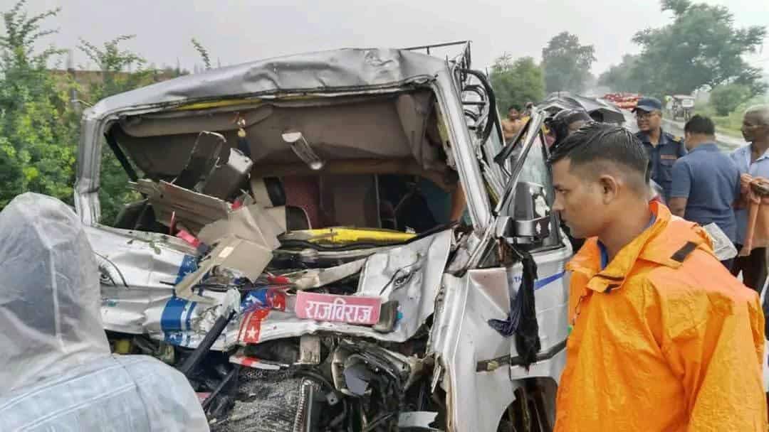 सुनसरी सवारी दुर्घटना: चार जनाको मृत्यु, २२ घाइते