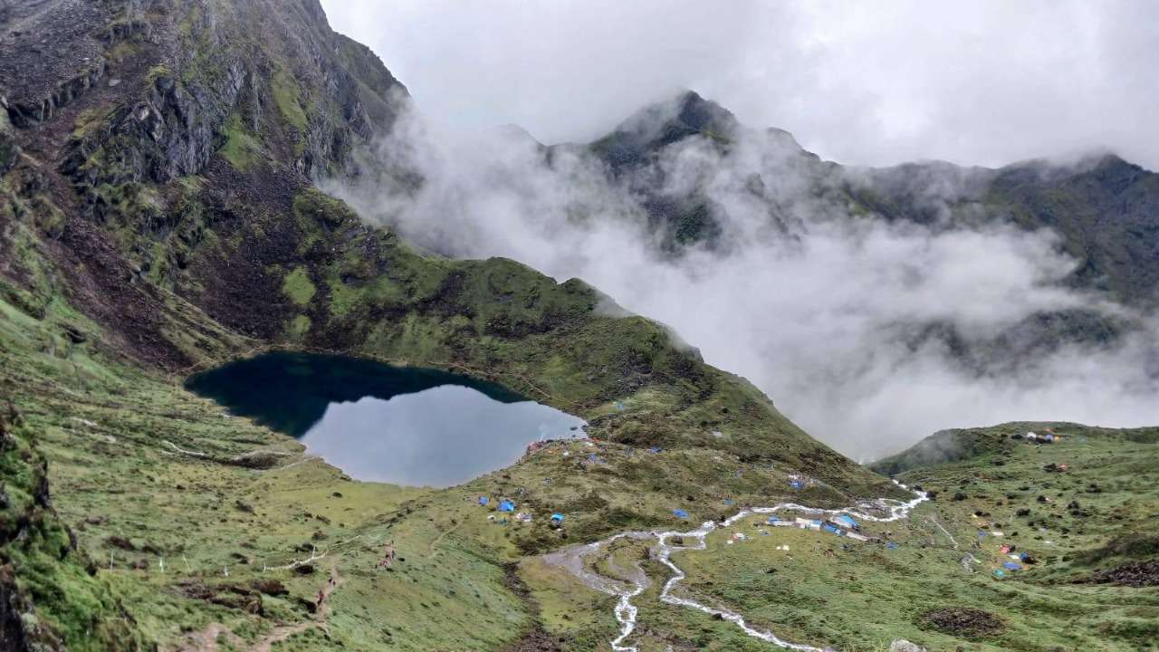 पाँचपोखरी र जटापोखरीको आकर्षण बढ्दै, घुम्न आउनेको संख्या दिनप्रतिदिन वृद्धि