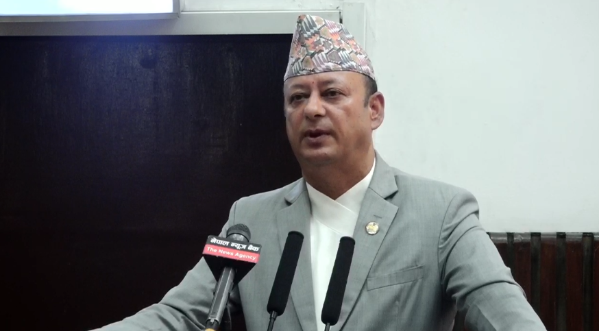 मन्त्री खड्का भन्छन ठूला दुई दल मिलेर बनेको स्थिर सरकारले आक्रमक ढंगबाट काम गर्न आवश्यक छ 