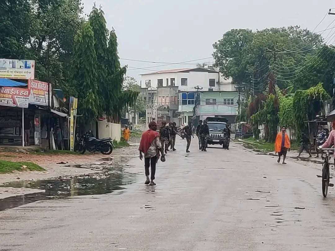 रौतहटभरी नेपाली सेनाको गस्ती, २३३ कैदी भागे