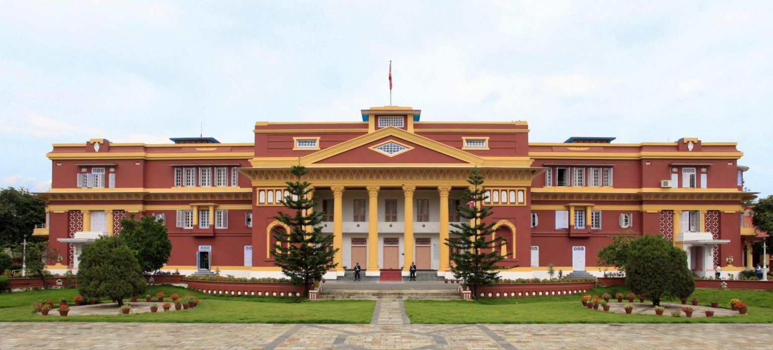 प्रधानसेनापति शीतल निवासबाट बाहिरिए 