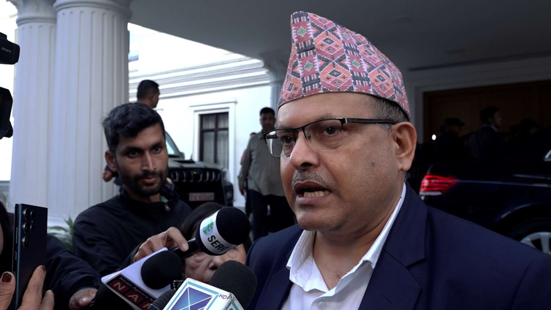 चुनावको वातावरण निमार्ण गर्न सरकारले राजनीतिक दलसँग छलफल गर्नुपर्नेः प्रवक्ता भट्टराई