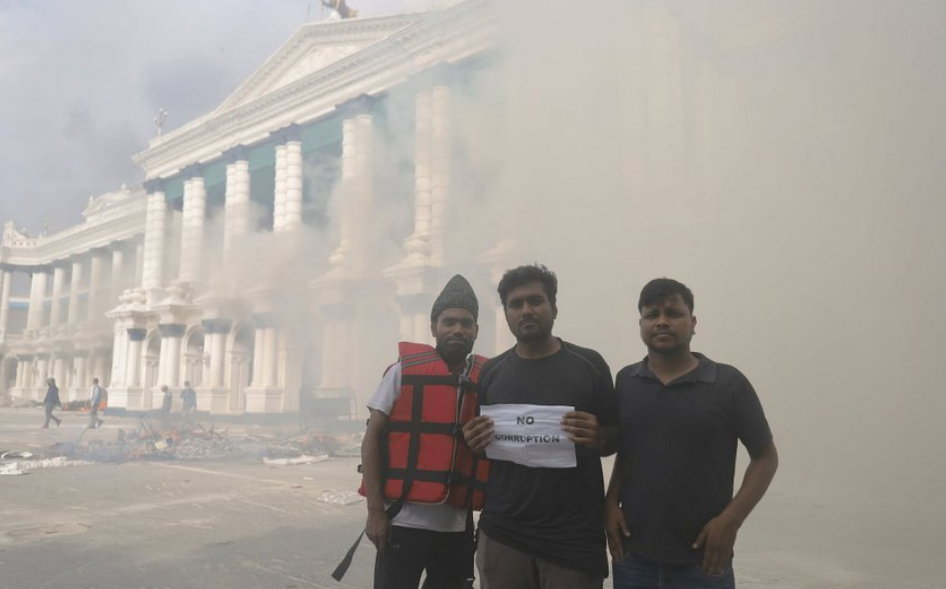 सिंहदरबारको आगजनीमा पहिल्यैदेखिको योजना हुन सक्छ : न्यूयोर्क टाइम्स