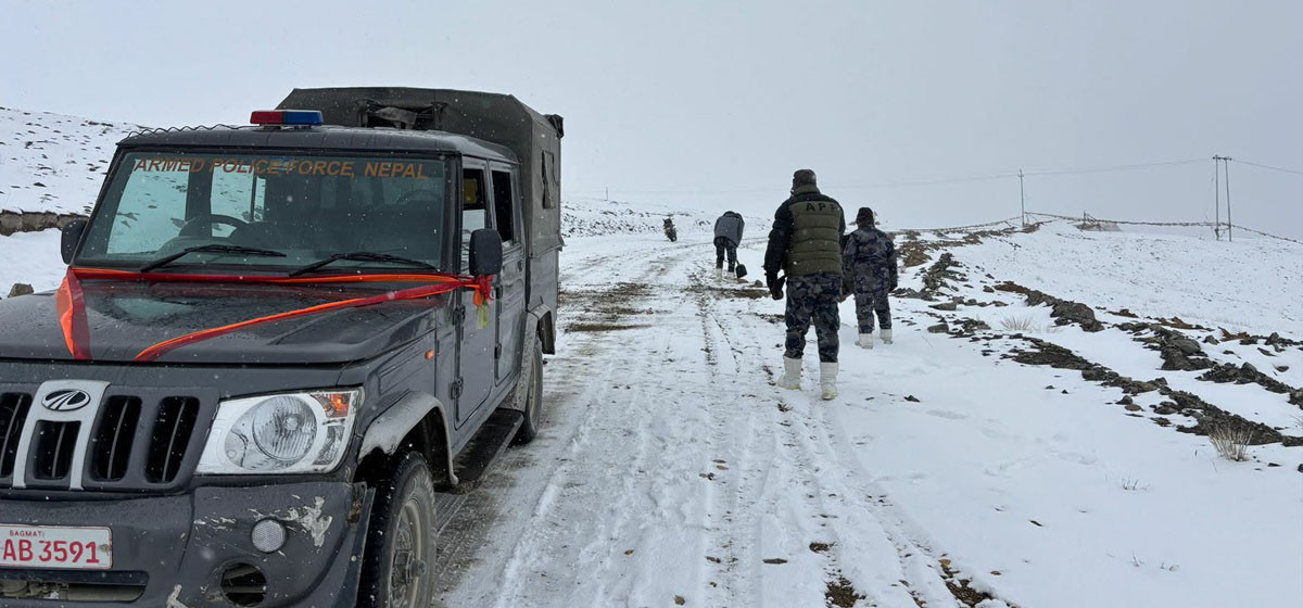 मनाङ र म्याग्दी क्षेत्रमा अलपत्र परेका ३० जना पर्यटकको उद्धार मनाङ र म्याग्दी क्षेत्रमा अलपत्र परेका ३० जना पर्यटकको उद्धार