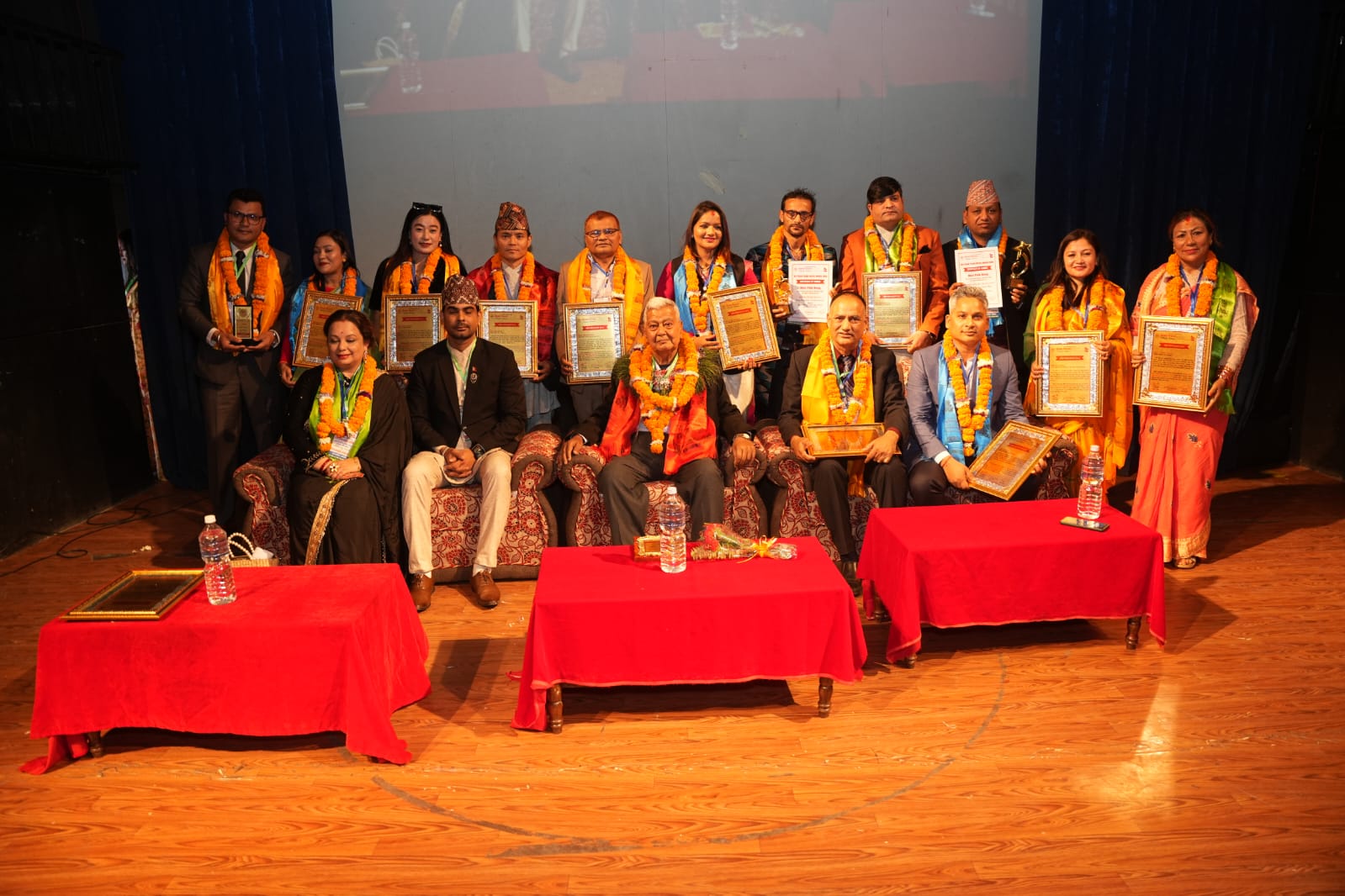 राष्ट्र निर्माणमा शिक्षाको भूमिकाबारे गोष्ठी सम्पन्न राष्ट्र निर्माणमा शिक्षाको भूमिकाबारे गोष्ठी सम्पन्न