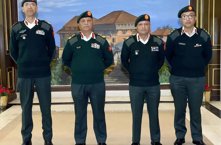 प्रधानसेनापति सिग्देलबाट दर्ज्यानी चिन्ह प्रदान