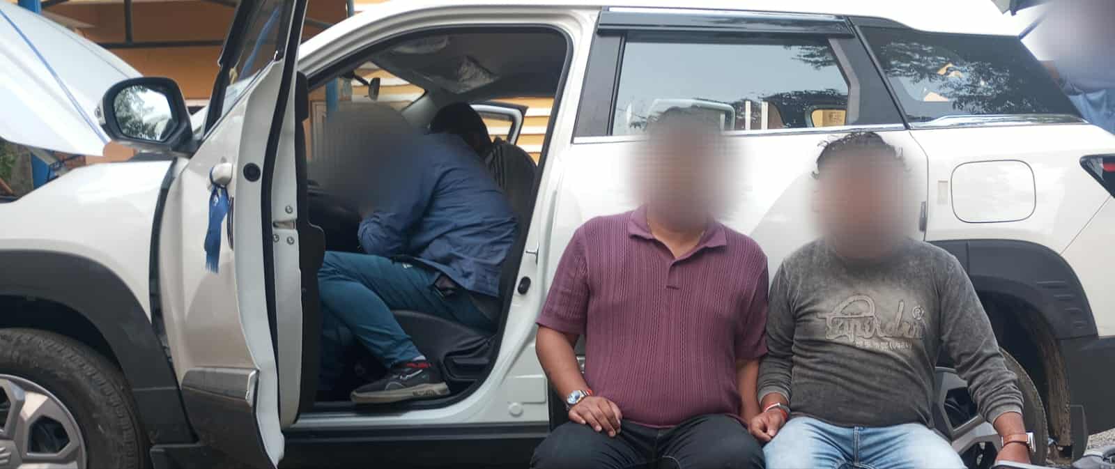 स्रोत नखुलेको २८ लाख रकमसहित दुई भारतीय पक्राउ स्रोत नखुलेको २८ लाख रकमसहित दुई भारतीय पक्राउ