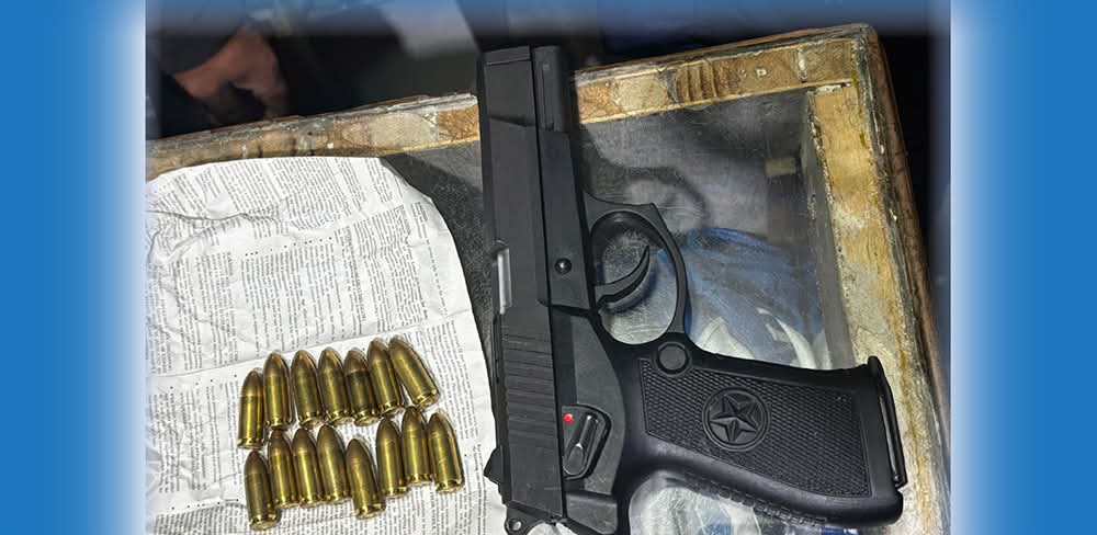 ग्याँसगन सहित एक जना पक्राउ ग्याँसगन सहित एक जना पक्राउ