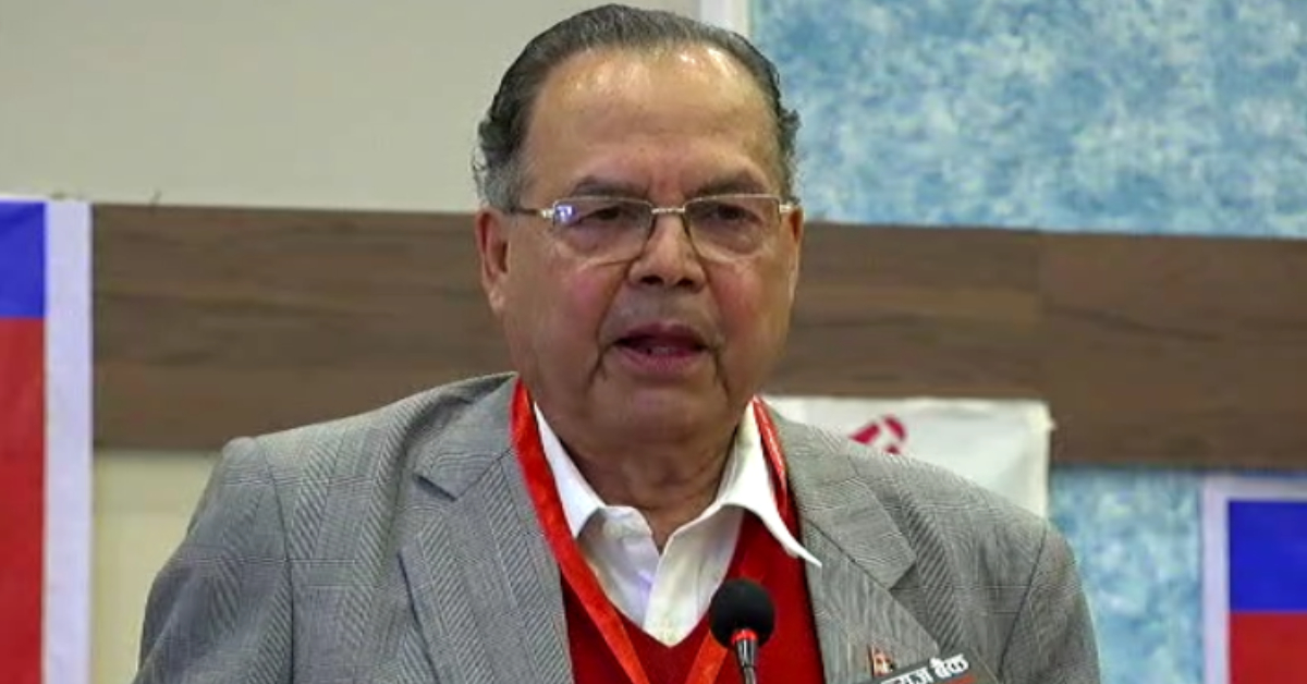 ओलीसँगको भेटपछि अन्ततः प्रचण्ड–माधव कित्तामै उभिए झलनाथ खनाल ओलीसँगको भेटपछि अन्ततः प्रचण्ड–माधव कित्तामै उभिए झलनाथ खनाल