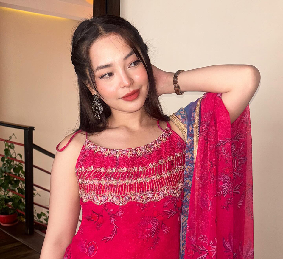 सोलो नायिकामा परिक्षालाई ठूलो झट्का