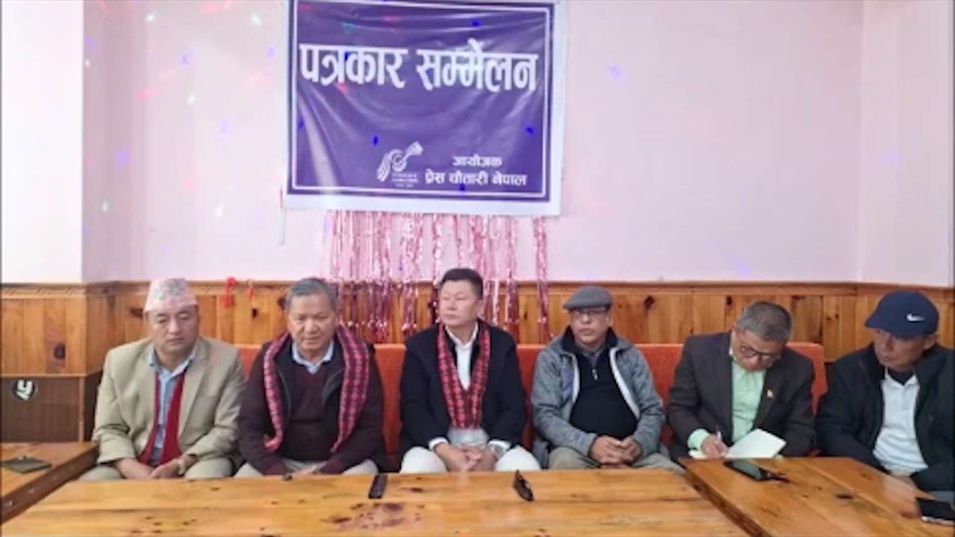 सरकार निर्वाचन गराउने पक्षमा देखिँदैनः पृथ्वीसुब्बा गुरुङ सरकार निर्वाचन गराउने पक्षमा देखिँदैनः पृथ्वीसुब्बा गुरुङ