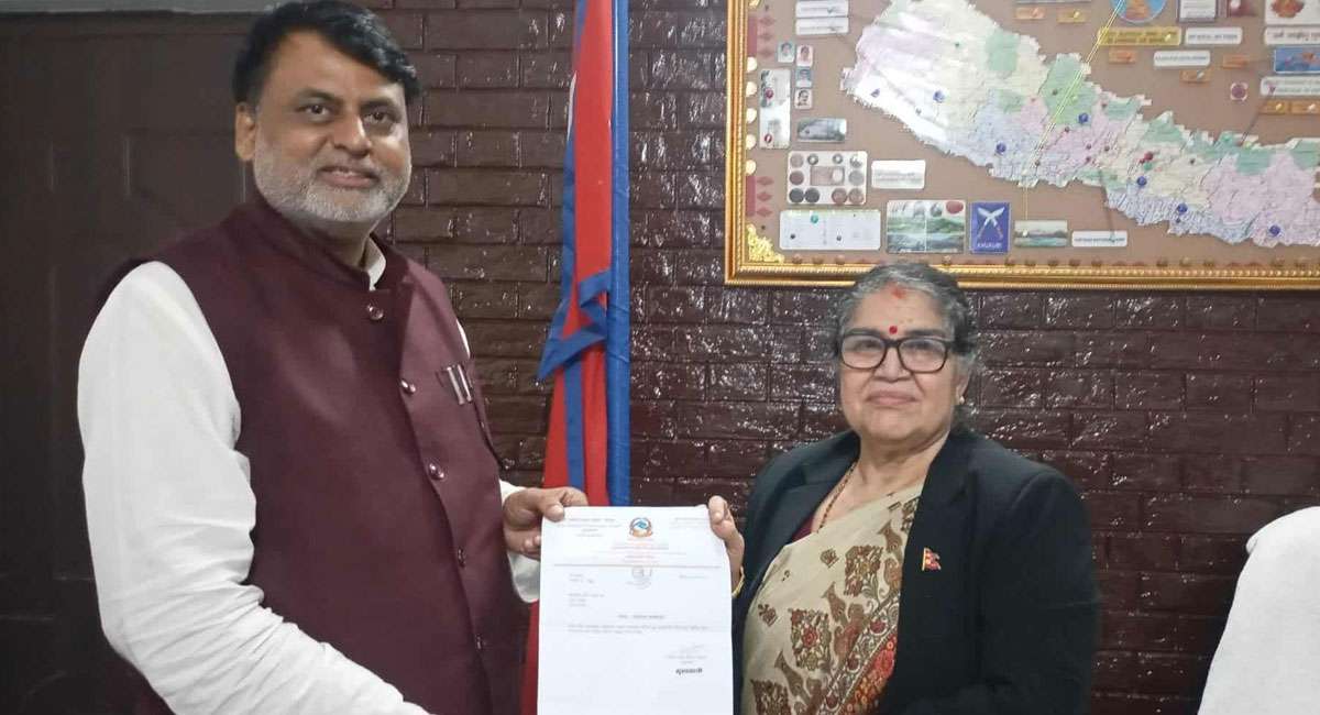 मुख्यमन्त्री सोनलको राजीनामा पत्र स्वीकृत मुख्यमन्त्री सोनलको राजीनामा पत्र स्वीकृत