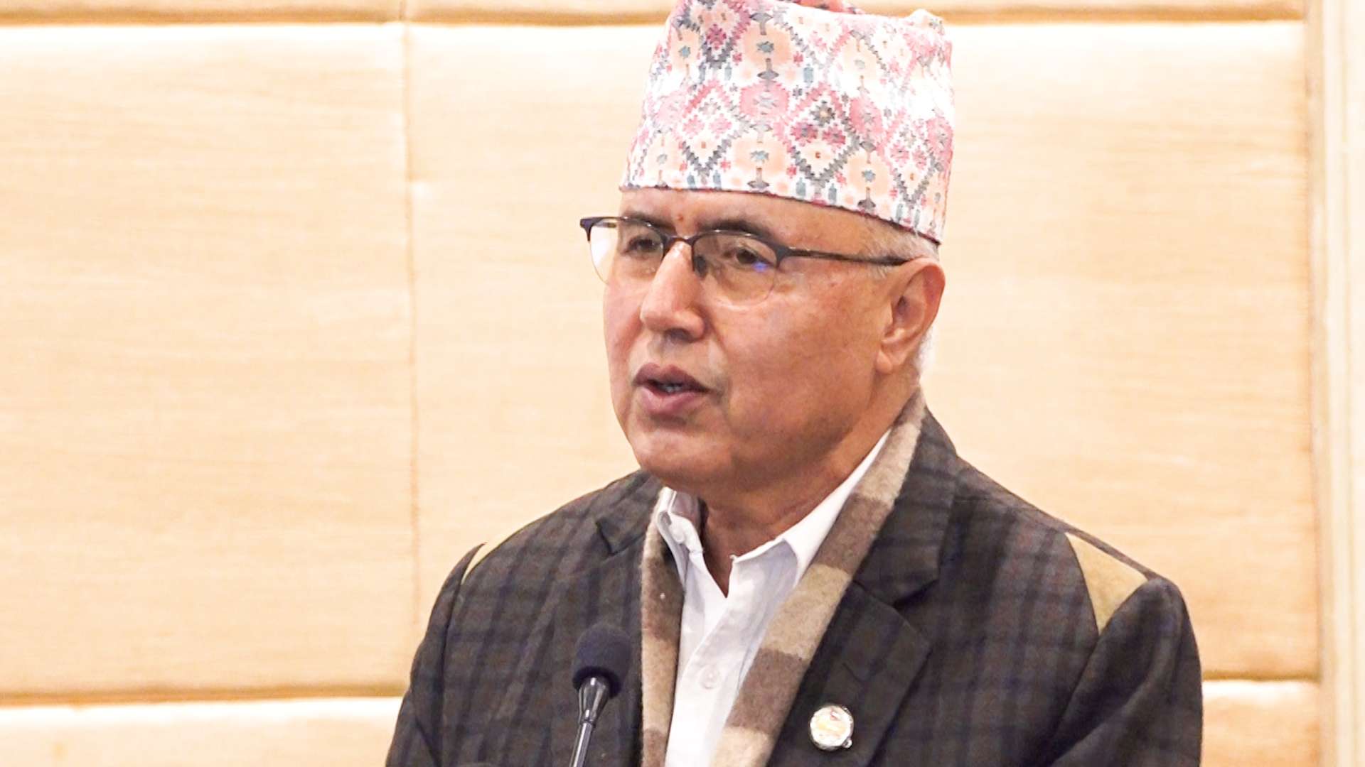 चुनावी सरकार भएकाले करका दरहरू हेरफेरतर्फ मेरो ध्यान केन्द्रित छैनः अर्थमन्त्री खनाल चुनावी सरकार भएकाले करका दरहरू हेरफेरतर्फ मेरो ध्यान केन्द्रित छैनः अर्थमन्त्री खनाल