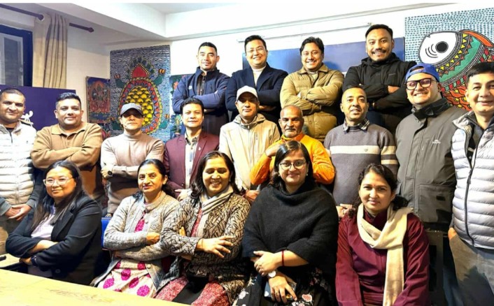 रास्वपा र विवेकशील साझाबीच एकता  