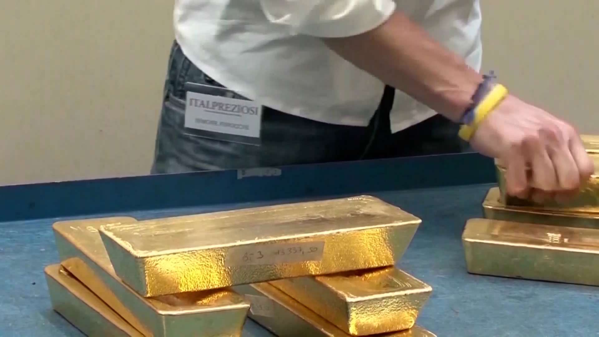 चीनमा पहिलो ठूलो सुन भण्डार फेला