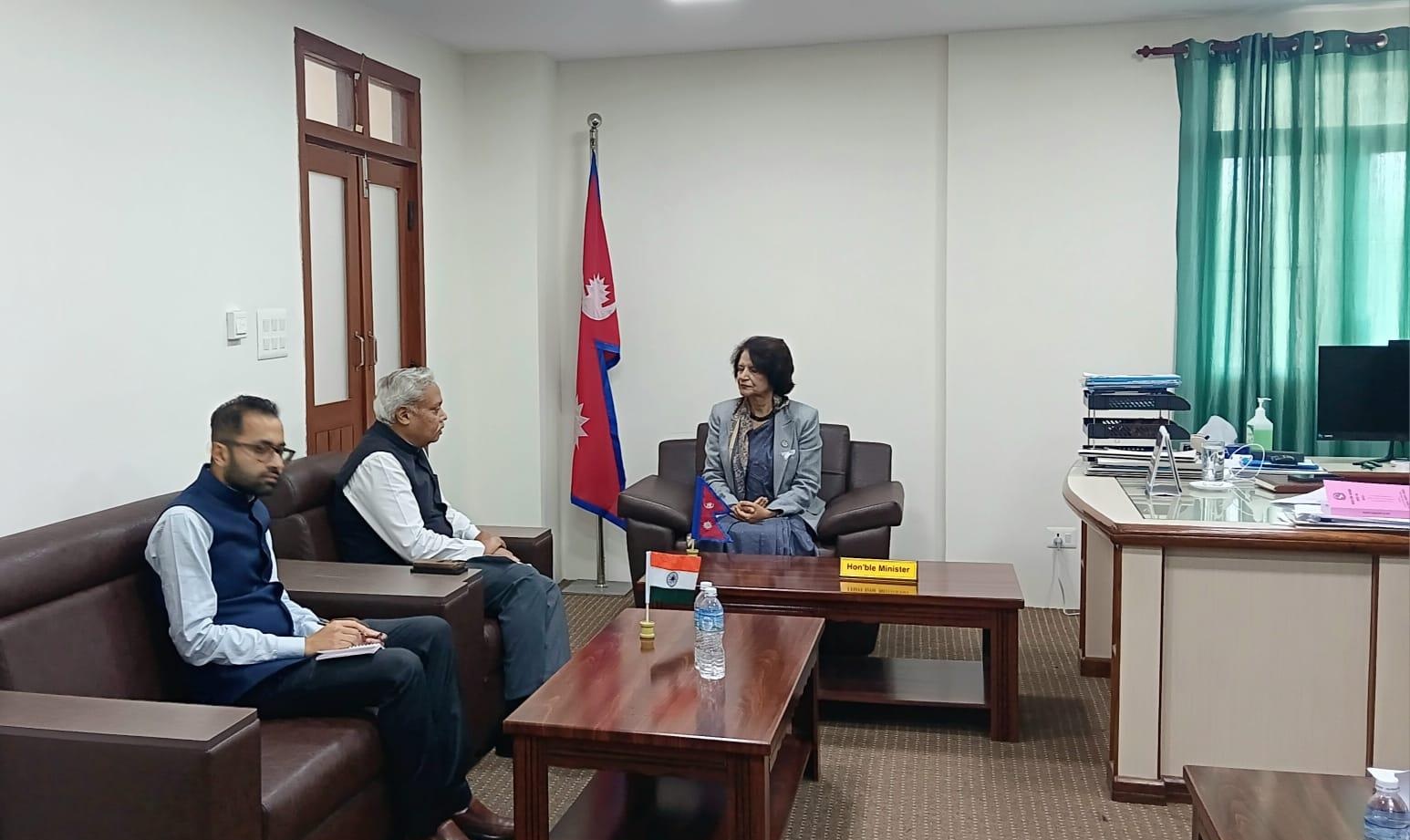 स्वास्थ्यमन्त्रीसँग डब्लुएचओका महानिर्देशकको शिष्टाचार भेट