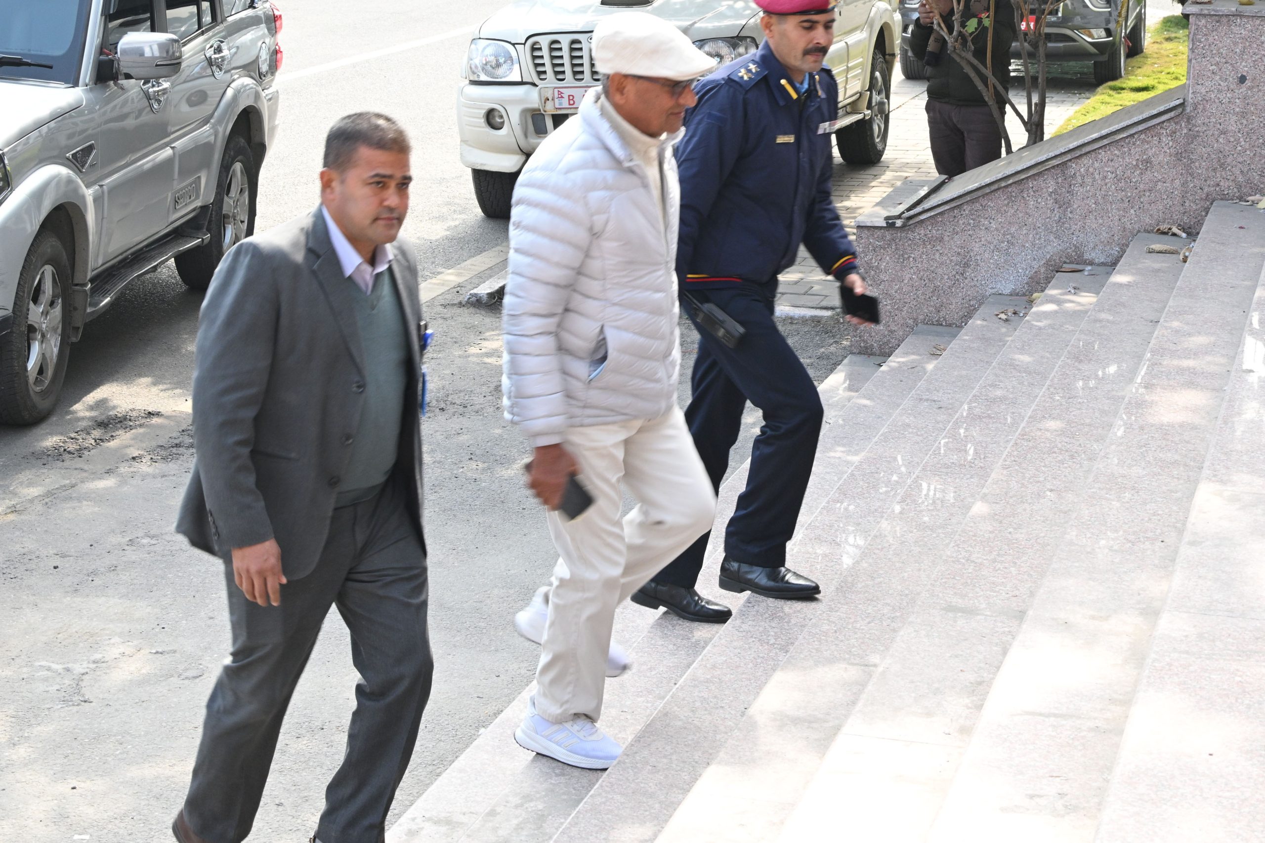 पूर्वगृहमन्त्री रमेश लेखकले दिए जाँचबुझ आयोगमा लिखित बयान (पूर्णपाठसहित) पूर्वगृहमन्त्री रमेश लेखकले दिए जाँचबुझ आयोगमा लिखित बयान (पूर्णपाठसहित)