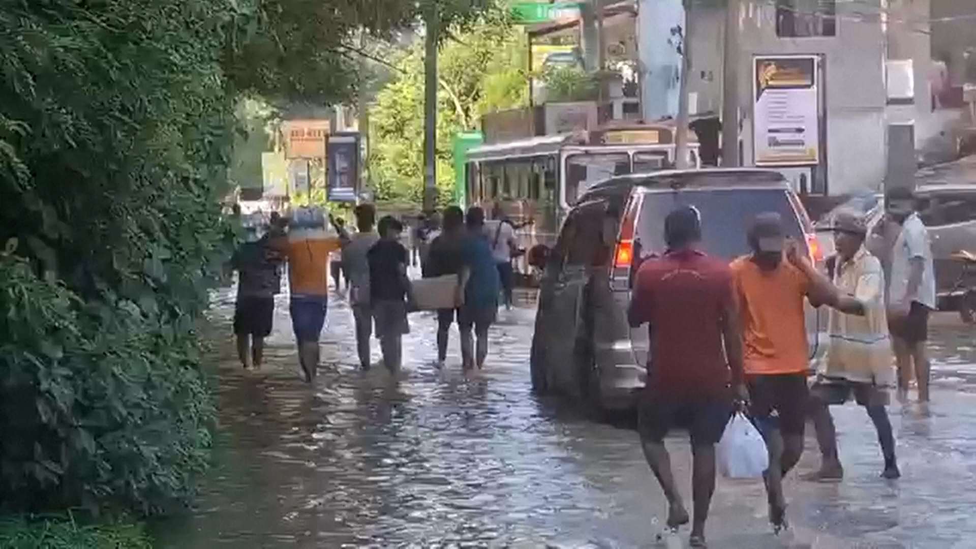साइक्लोन ‘डिट्वाह’ का कारण श्रीलङ्कामा १५९ जनाको मृत्यु, सावर्जनिक संकटकाल घोषणा साइक्लोन ‘डिट्वाह’ का कारण श्रीलङ्कामा १५९ जनाको मृत्यु, सावर्जनिक संकटकाल घोषणा
