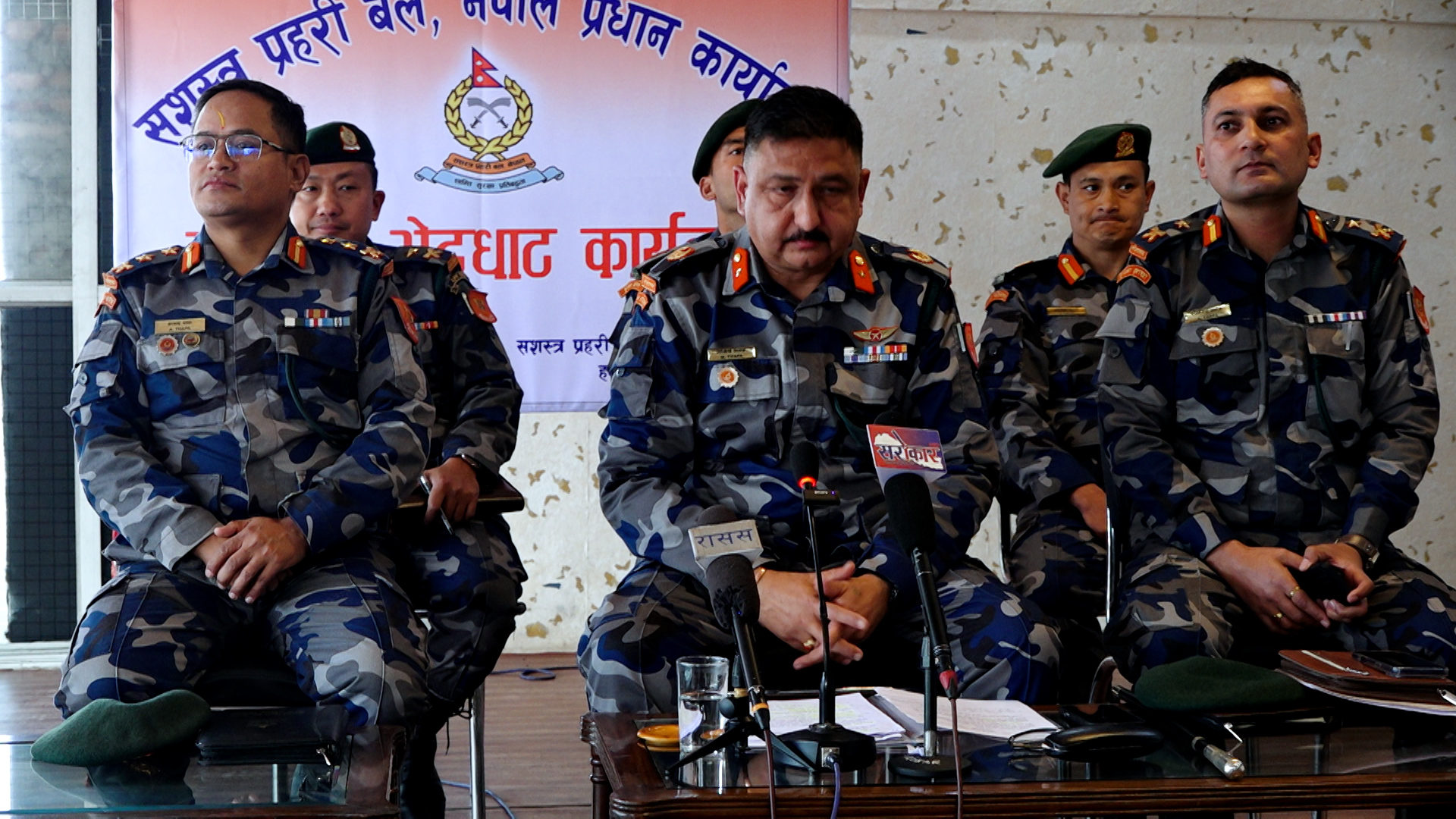 निर्वाचनका लागि नीति बनाउँदै सशस्त्र, सीमा क्षेत्रमा विशेष निगरानी निर्वाचनका लागि नीति बनाउँदै सशस्त्र, सीमा क्षेत्रमा विशेष निगरानी