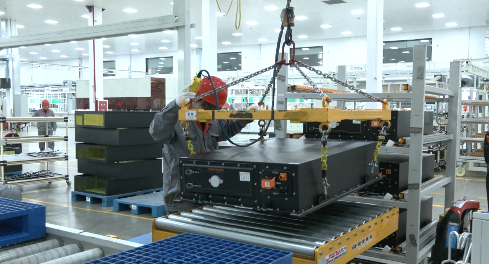 चीनले हरित ऊर्जातर्फको रूपान्तरणलाई गति दिएसँगै ऊर्जा भण्डारण बजारमा तीव्र वृद्धि चीनले हरित ऊर्जातर्फको रूपान्तरणलाई गति दिएसँगै ऊर्जा भण्डारण बजारमा तीव्र वृद्धि