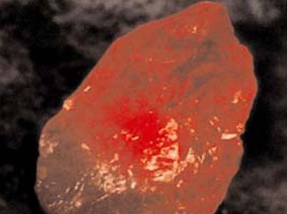 हुम्लामा भिरबाट घरमा ढुङ्गा खस्दा चार जना घाइते