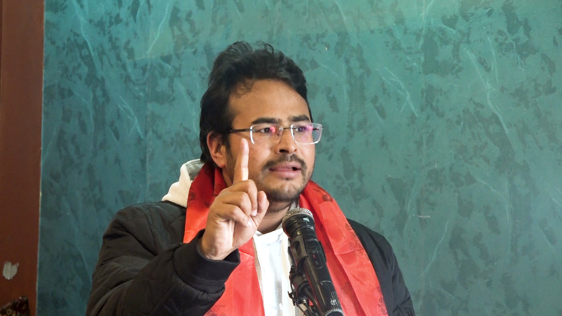 मंसिर २३ गतेको आन्दोलनबाट राष्ट्रपति हटाएर राजा ल्याउँछौं : ज्ञानेन्द्र शाही मंसिर २३ गतेको आन्दोलनबाट राष्ट्रपति हटाएर राजा ल्याउँछौं : ज्ञानेन्द्र शाही