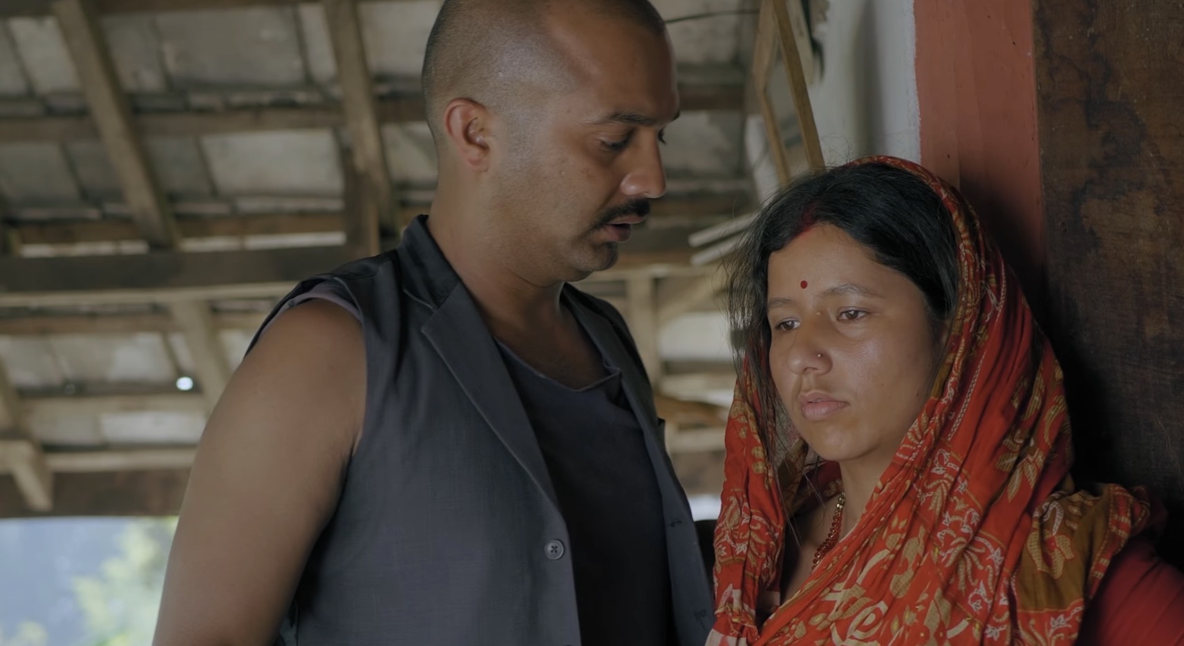 वेब सिरिज ‘लट्ठक’का सबै एपिसोड सार्वजनिक, नेपाली ग्रामीण सिट्कममा नयाँ स्वाद