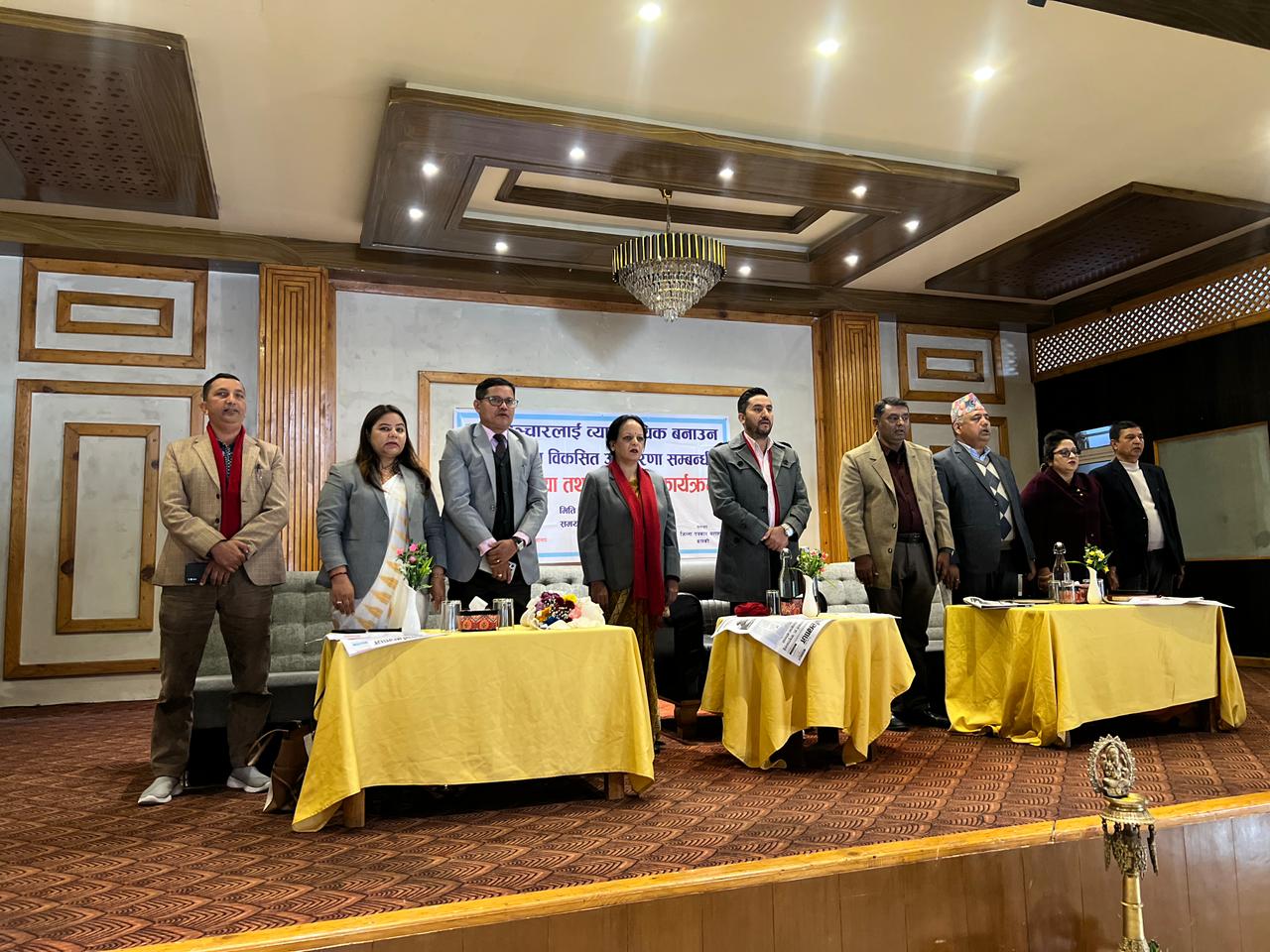 मन्त्री खरेल भन्छन मुलुक निर्वाचनतर्फ अघि बढ्यो 