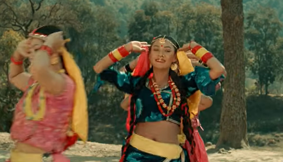 ‘लोकन्ती’ को रोमान्टिक गीत 'लाजै नमानी' सार्वजनिक