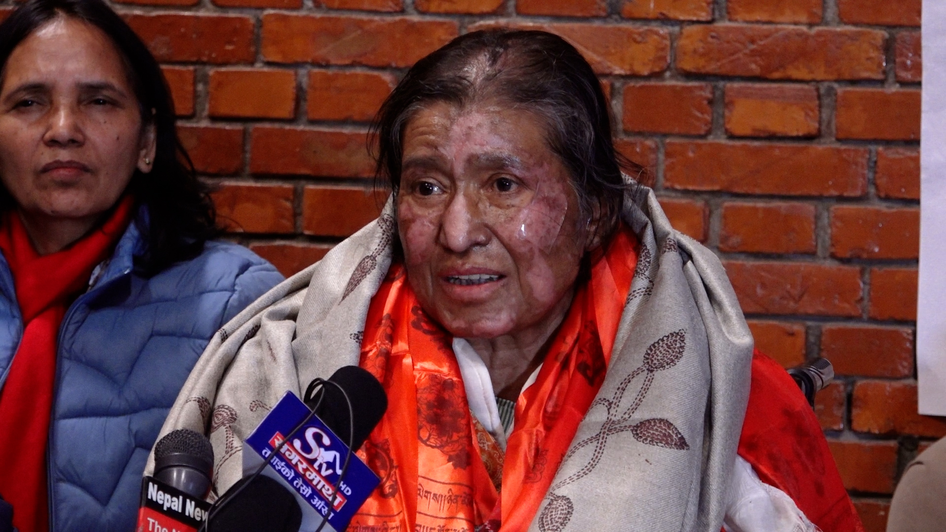 झलनाथकी धर्मपत्नी रविलक्ष्मीले भनिन्ः हिटलरको ग्याँस चेम्बर फसेजस्तो भयो