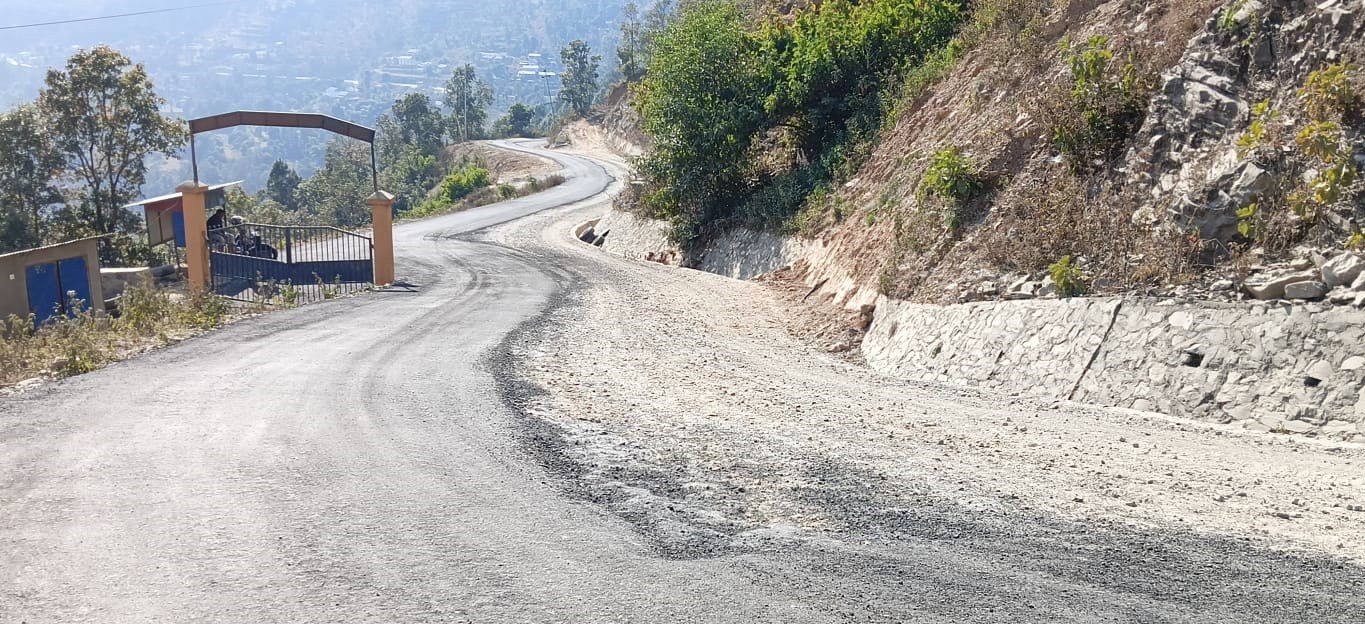 रामेछापको अलपत्र सडक निर्माण फेरि सुरु, चार वर्षपछि काम अघि बढ्यो रामेछापको अलपत्र सडक निर्माण फेरि सुरु, चार वर्षपछि काम अघि बढ्यो