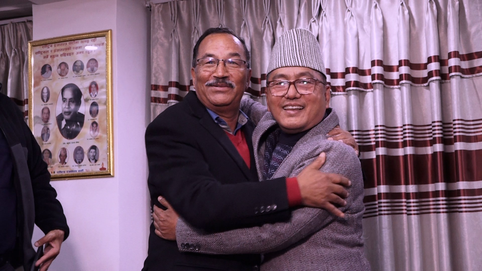 पूर्वदलीय विवाद टुंग्याउँदै राप्रपा र राप्रपा नेपाल एकतामा