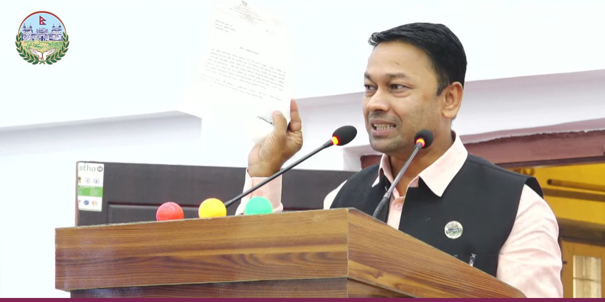 विश्वासको मत नपुग्ने भएपछि मधेशका मुख्यमन्त्रीले दिए राजीनामा