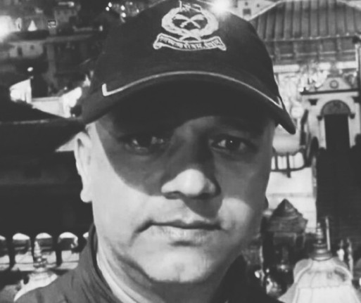 इलामको पशुपतिनगर गुल्मका गुल्मपति सशस्त्र प्रहरीका डिएसपीको हृदयघातले मृत्यु